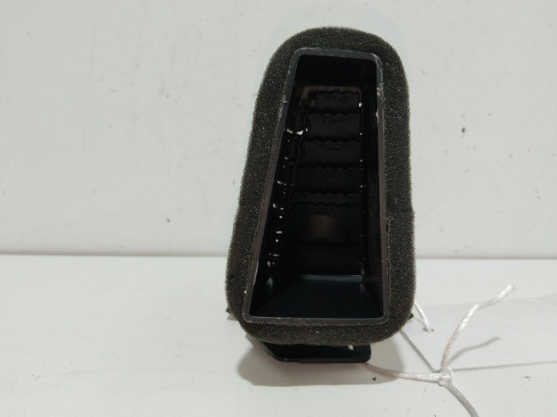 Recambio de rejilla aireadora para hyundai ioniq (ae) 1.6 gdi hybrid referencia OEM IAM 9748002000  