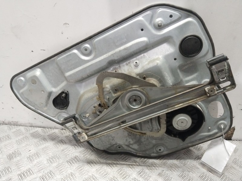 Recambio de elevalunas trasero derecho para volvo s40 berlina momentum referencia OEM IAM 8679083  997707107