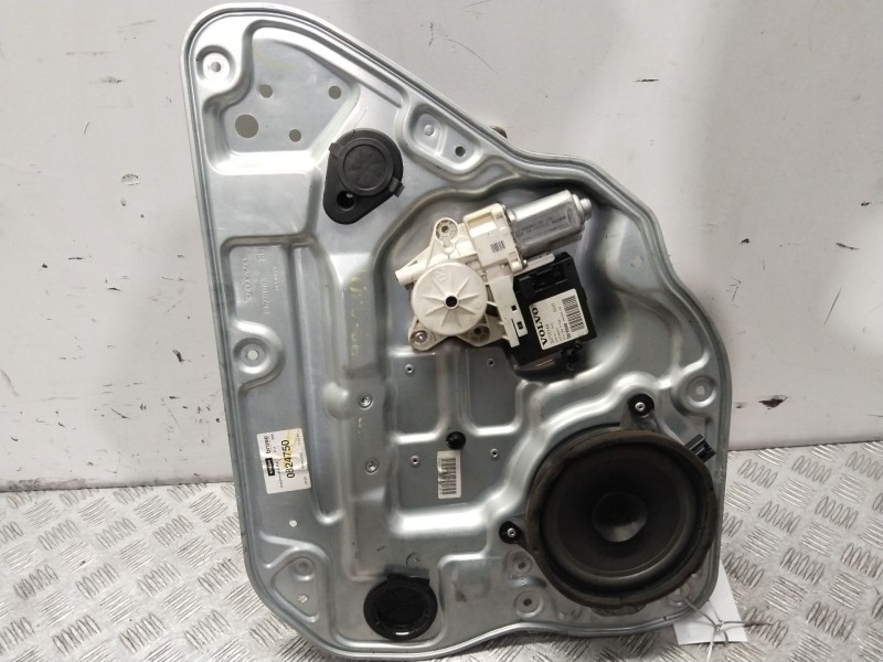 Recambio de elevalunas trasero derecho para volvo s40 berlina momentum referencia OEM IAM 8679083  997707107