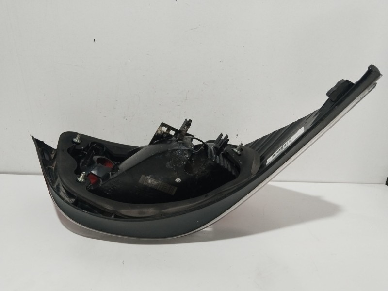 Recambio de piloto trasero derecho para bmw serie 5 berlina (e60) 530d referencia OEM IAM 7165738  