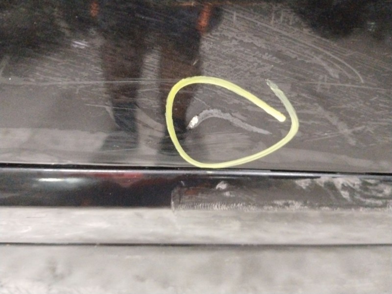 Recambio de puerta trasera derecha para volvo v50 familiar 1.8 momentum referencia OEM IAM  NEGRO 