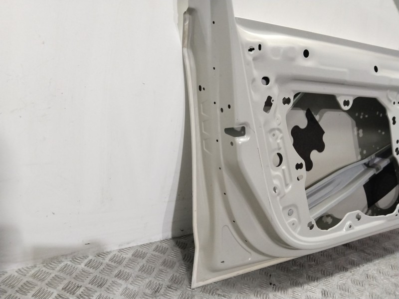 Recambio de puerta delantera izquierda para skoda octavia lim. (nx3) referencia OEM IAM  5E3831311 