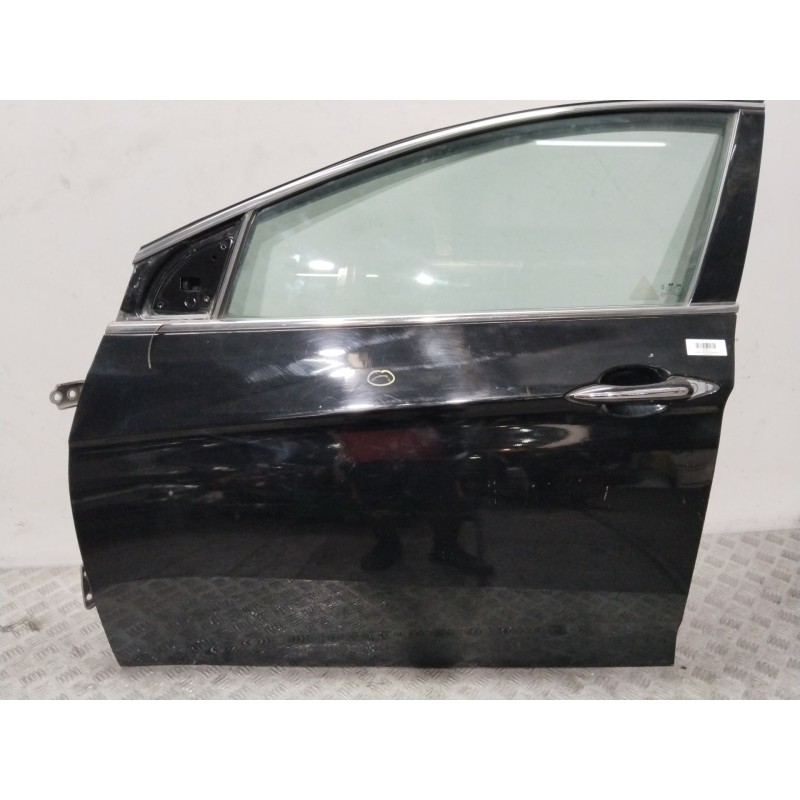 Recambio de puerta delantera izquierda para hyundai i40 cab bluedrive referencia OEM IAM 760033Z000  NEGRO