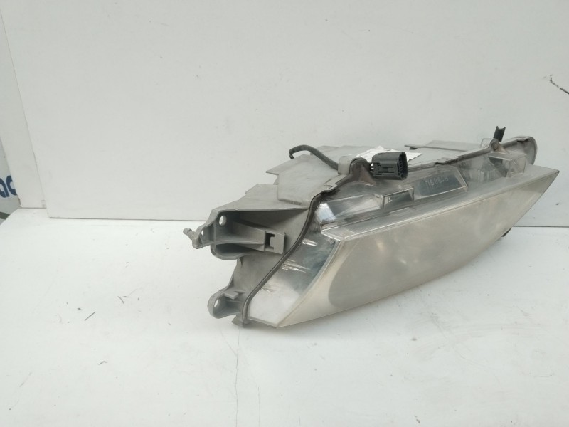 Recambio de faro izquierdo para mazda premacy (cp) 1.9 16v cat referencia OEM IAM   