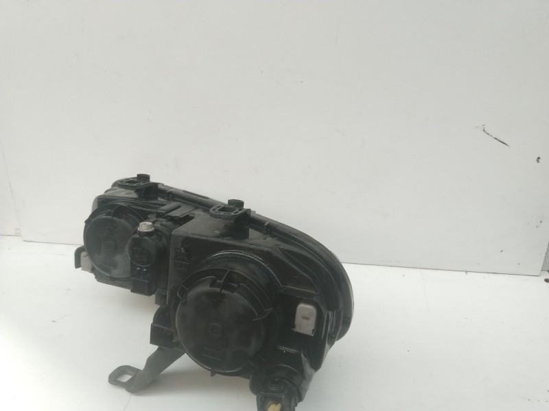 Recambio de faro derecho para mg serie 25 (rf) classic (5-ptas.) referencia OEM IAM XBC104960  