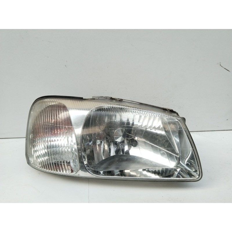 Recambio de faro derecho para hyundai accent (lc) gl 4p referencia OEM IAM 9212025020  