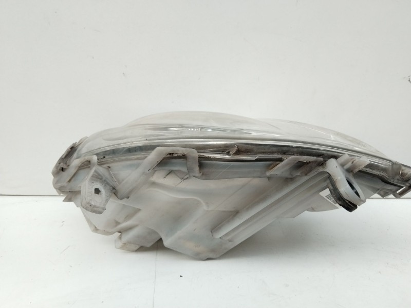 Recambio de faro derecho para smart coupe básico (45kw) referencia OEM IAM 1307022337  