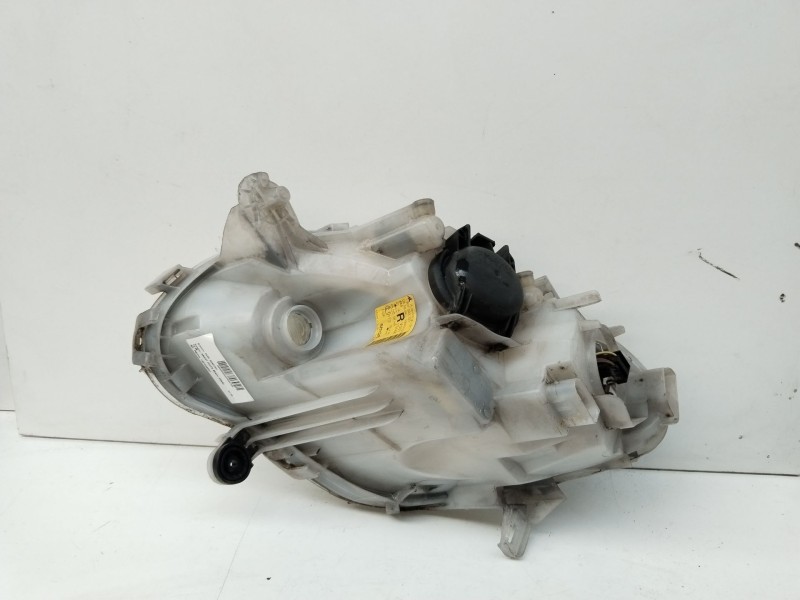 Recambio de faro derecho para smart coupe básico (45kw) referencia OEM IAM 1307022337  