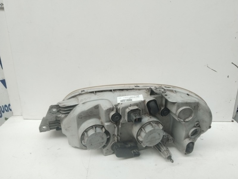 Recambio de faro derecho para kia carnival ii 2.9 crdi lx referencia OEM IAM 0K54E51030A  