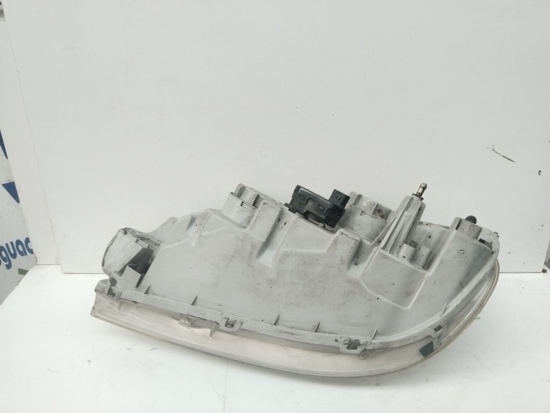Recambio de faro derecho para kia carnival ii 2.9 crdi lx referencia OEM IAM 0K54E51030A  