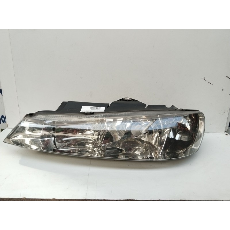 Recambio de faro izquierdo para peugeot 406 berlina (s1/s2) svdt referencia OEM IAM 0301175001  