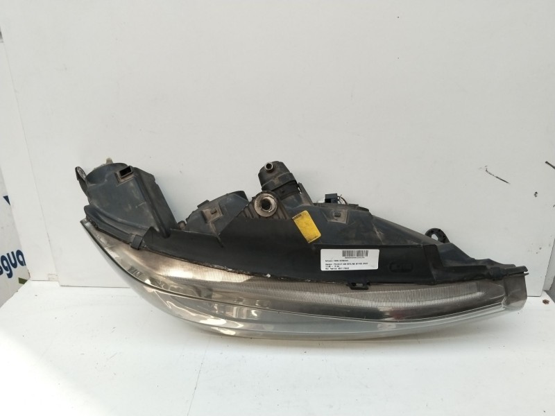 Recambio de faro derecho para peugeot 406 berlina (s1/s2) svdt referencia OEM IAM 0301175002  