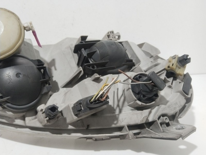 Recambio de faro izquierdo para mercedes-benz clase a (w168) 140 (168.031) referencia OEM IAM 0301192201   Recambio de faro izquierdo para mercedes-benz clase a (w168) 140 (168.031) referencia OEM IAM 0301192201