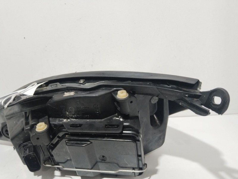 Recambio de faro derecho para ford focus i (daw, dbw) 2.0 16v referencia OEM IAM 1343653   Recambio de faro derecho para ford focus i (daw, dbw) 2.0 16v referencia OEM IAM 1343653