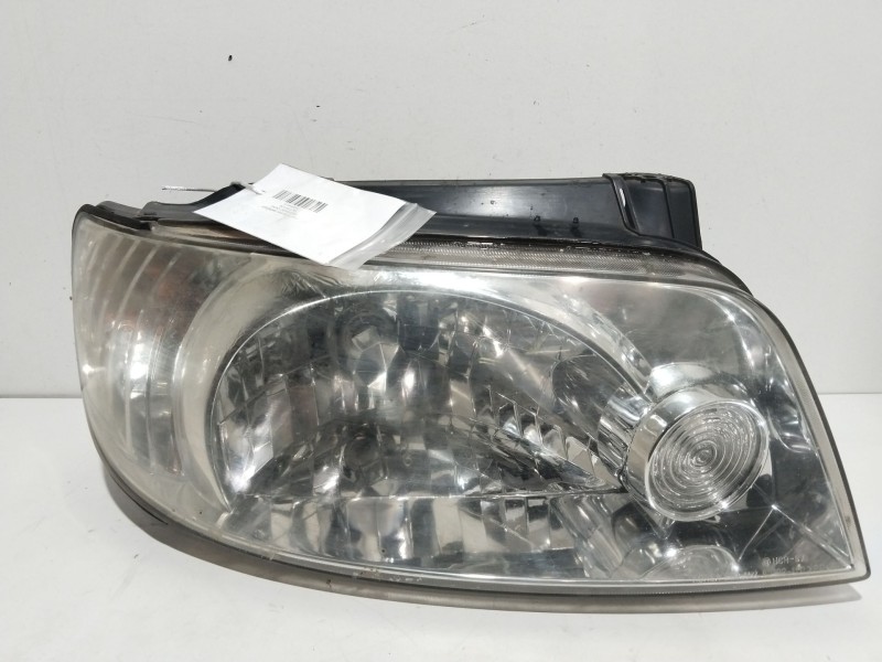 Recambio de faro derecho para hyundai matrix (fc) 1.5 crdi referencia OEM IAM 92102170  