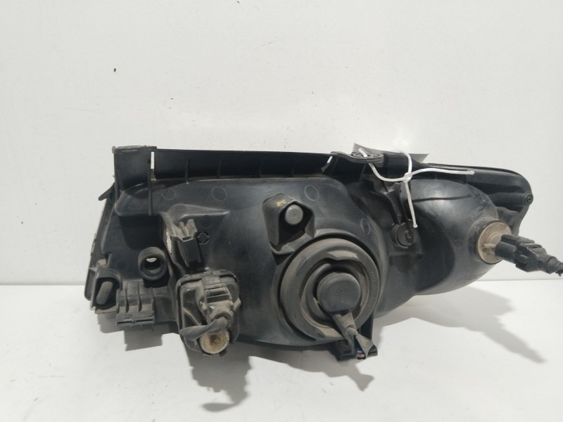Recambio de faro derecho para hyundai matrix (fc) 1.5 crdi referencia OEM IAM 92102170  