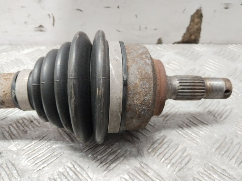 Recambio de transmision delantera derecha para peugeot 307 sw (3h) 1.6 hdi 110 referencia OEM IAM 9637117880  