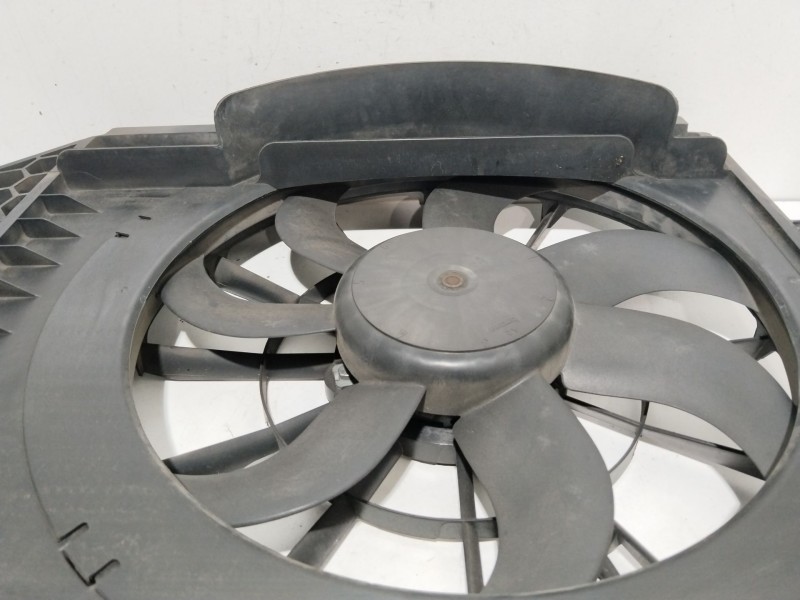 Recambio de electroventilador para skoda roomster (5j7) 1.2 referencia OEM IAM 6R0121207  