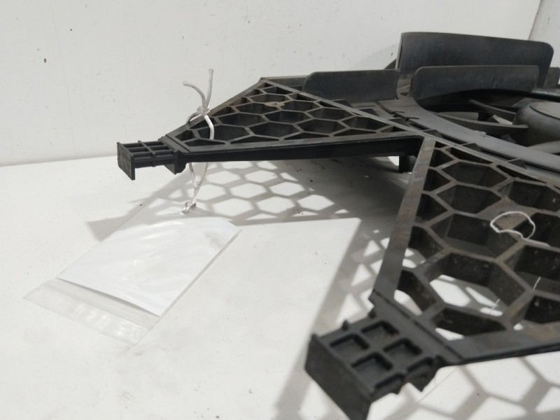 Recambio de electroventilador para skoda roomster (5j7) 1.2 referencia OEM IAM 6R0121207  