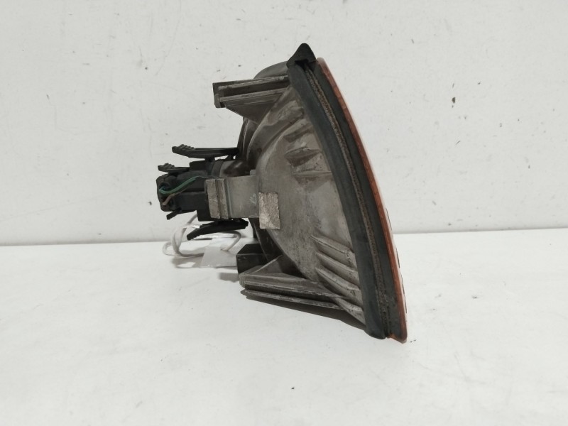 Recambio de piloto delantero izquierdo para bmw serie 3 berlina (e36) 316i referencia OEM IAM 63138353277  