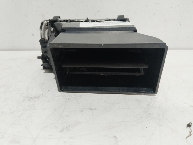 Recambio de rejilla aireadora para seat toledo iv (kg3) 1.6 tdi referencia OEM IAM 6JA819701  