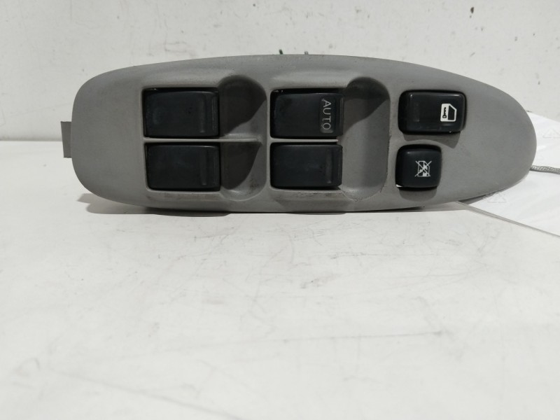 Recambio de mando elevalunas delantero izquierdo para nissan almera tino (v10m) acenta referencia OEM IAM 80961BU400  