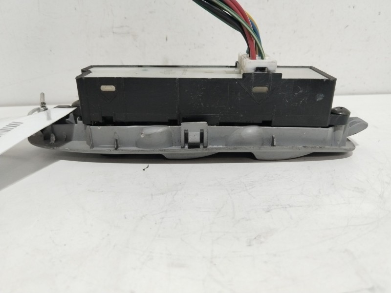 Recambio de mando elevalunas delantero izquierdo para nissan almera tino (v10m) acenta referencia OEM IAM 80961BU400  