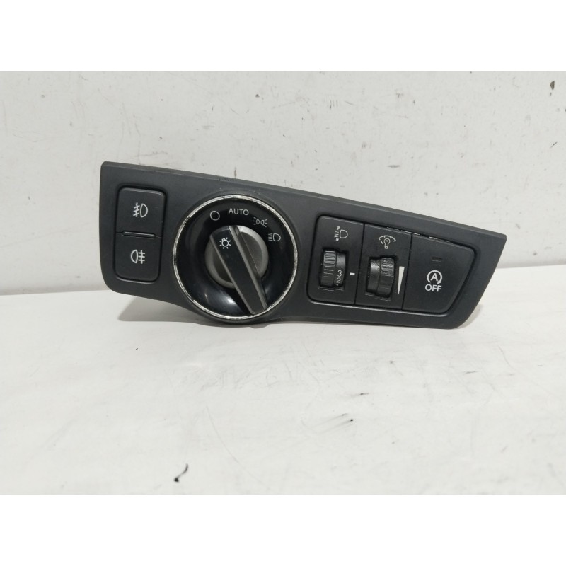 Recambio de mando luces para hyundai i40 cab bluedrive referencia OEM IAM 933003Z200  