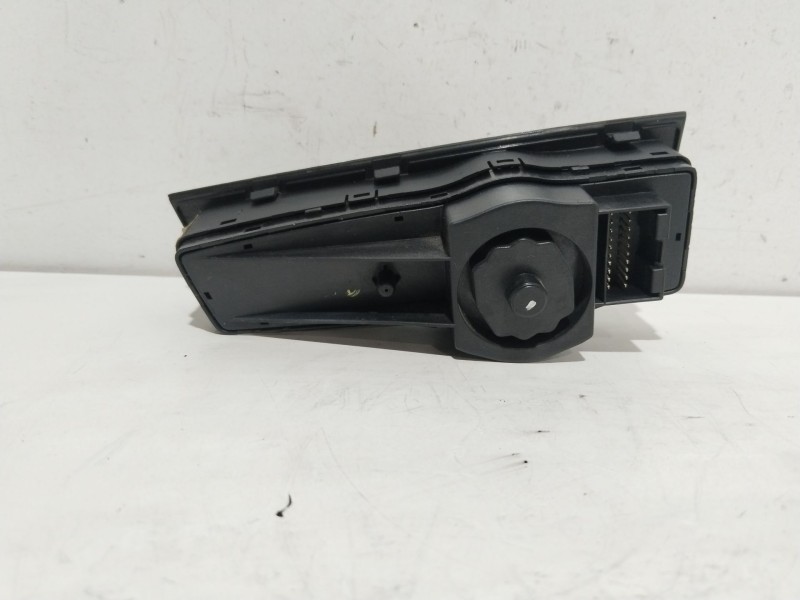 Recambio de mando luces para hyundai i40 cab bluedrive referencia OEM IAM 933003Z200  