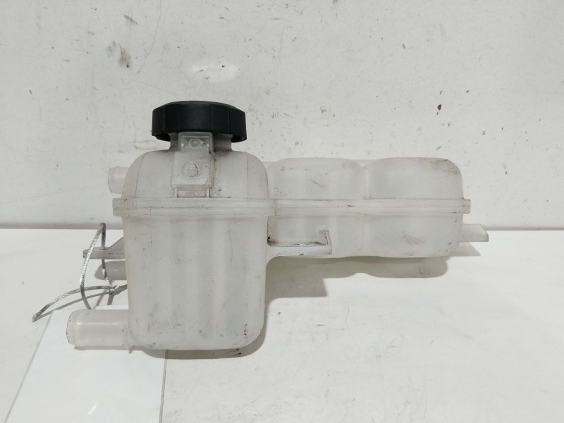 Recambio de deposito expansion para hyundai ioniq referencia OEM IAM 25430G2800  