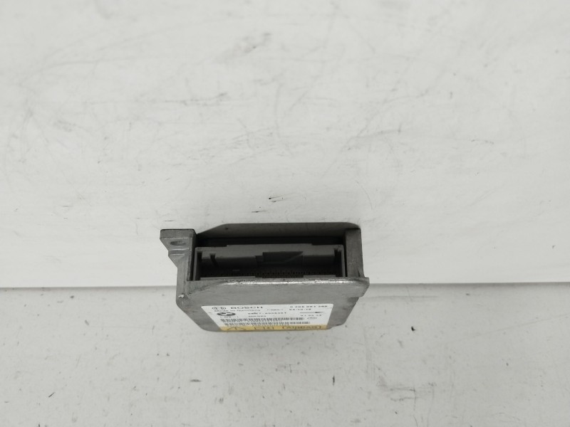 Recambio de centralita airbag para bmw serie 3 berlina (e46) 318i referencia OEM IAM 66776905491  