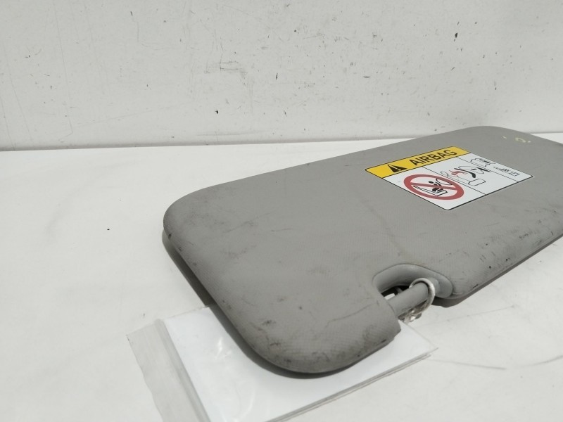 Recambio de parasol derecho para hyundai ioniq referencia OEM IAM   