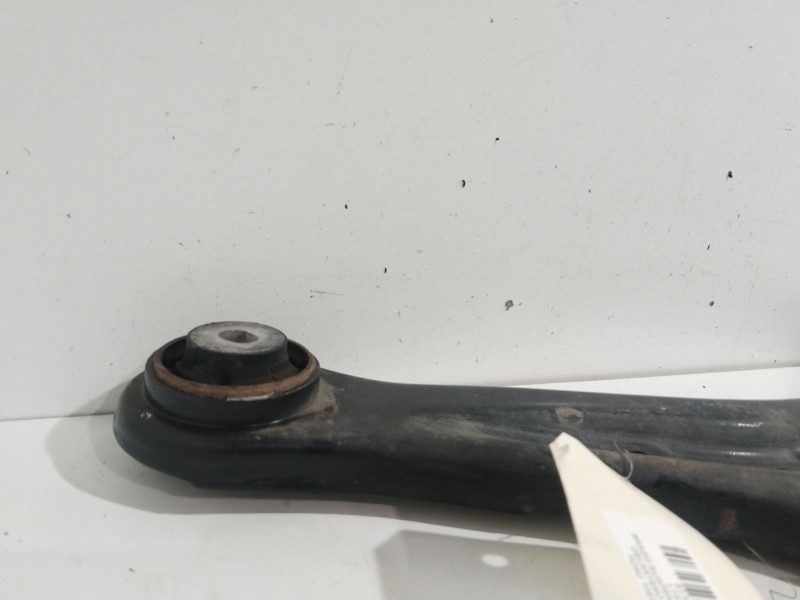 Recambio de brazo suspension inferior delantero izquierdo para ford fiesta (cb1) ghia referencia OEM IAM 1737305  