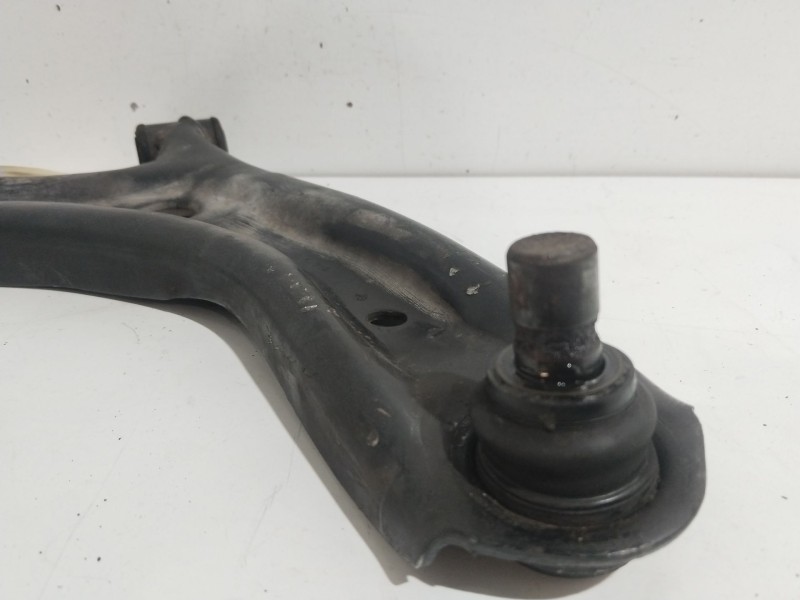 Recambio de brazo suspension inferior delantero derecho para ford fiesta (cb1) ghia referencia OEM IAM 1737309  