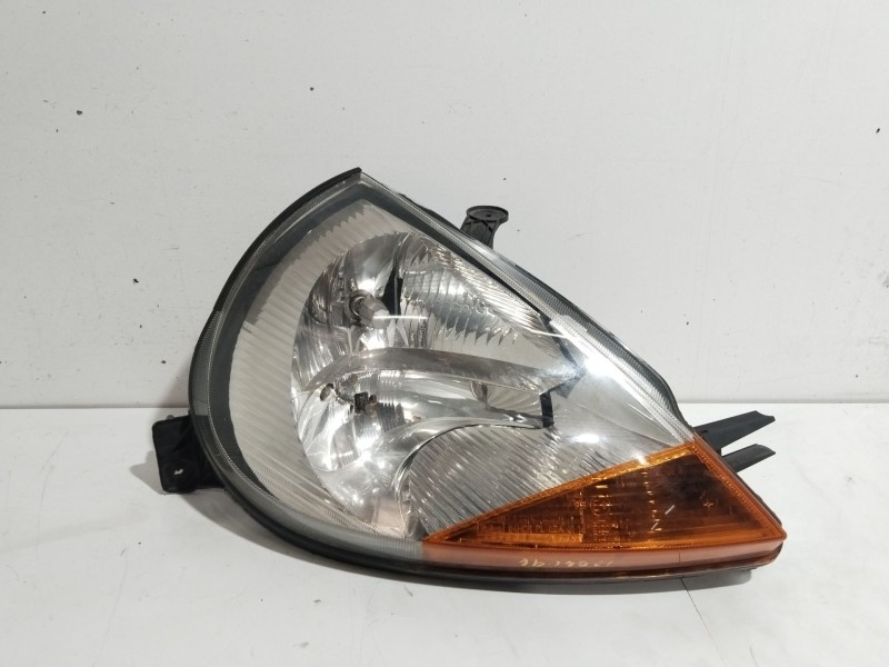 Recambio de faro derecho para ford ka (ccq) 2 collection referencia OEM IAM 67724925  