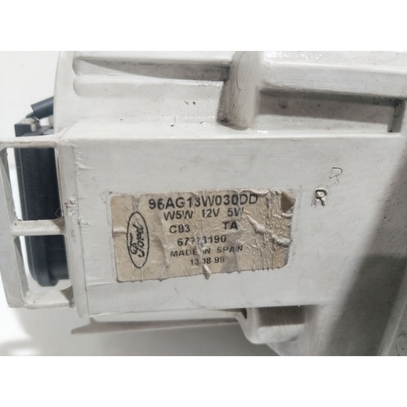 Recambio de faro derecho para peugeot 306 berlina 3/4/5 puertas (s2) 1.6 cat referencia OEM IAM   