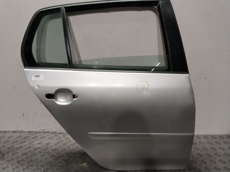 Recambio de puerta trasera derecha para volkswagen golf v (1k1) 1.9 tdi referencia OEM IAM 1K6833106J  PLATA