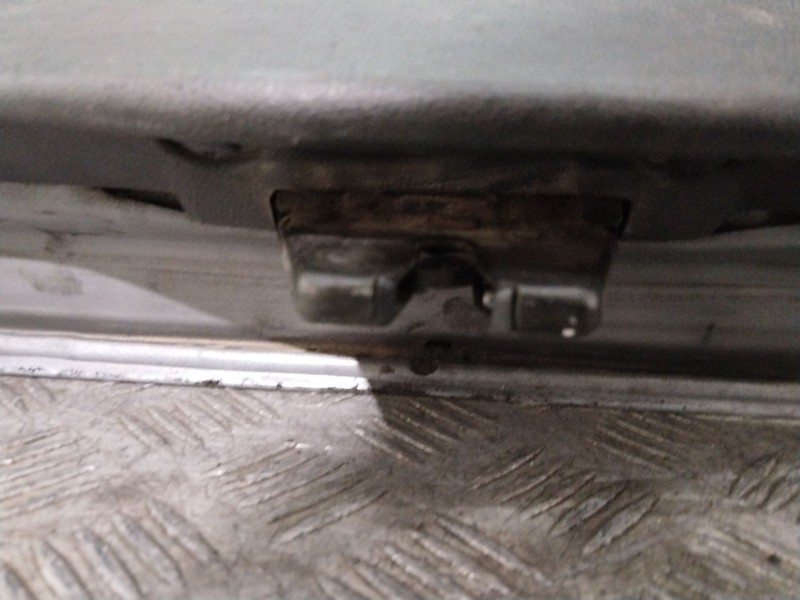 Recambio de porton trasero para bmw 1 (e87) 120 d referencia OEM IAM 41627133898  