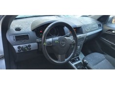 opel astra h (a04) del año 2004 2