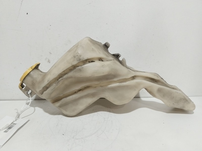 Recambio de deposito limpia para dodge caliber s referencia OEM IAM 5303789AD  