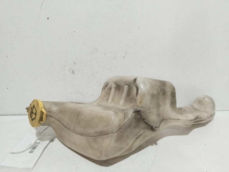 Recambio de deposito limpia para dodge caliber s referencia OEM IAM 5303789AD  