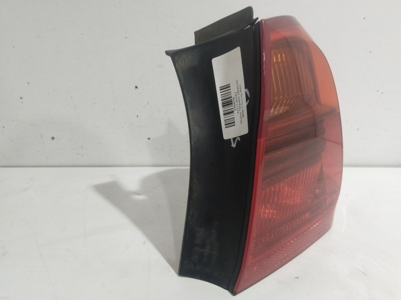 Recambio de piloto trasero derecho para bmw 3 touring (e91) 320 d referencia OEM IAM 63217160062  