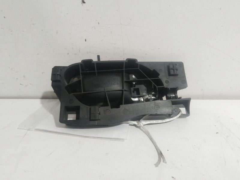 Recambio de maneta interior trasera izquierda para peugeot 407 st confort pack referencia OEM IAM 100187386  