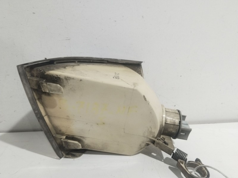 Recambio de piloto delantero izquierdo para ford escort turnier cl referencia OEM IAM 1058210  