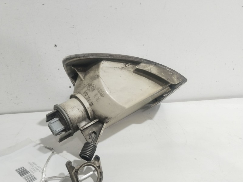 Recambio de piloto delantero izquierdo para ford escort turnier cl referencia OEM IAM 1058210  