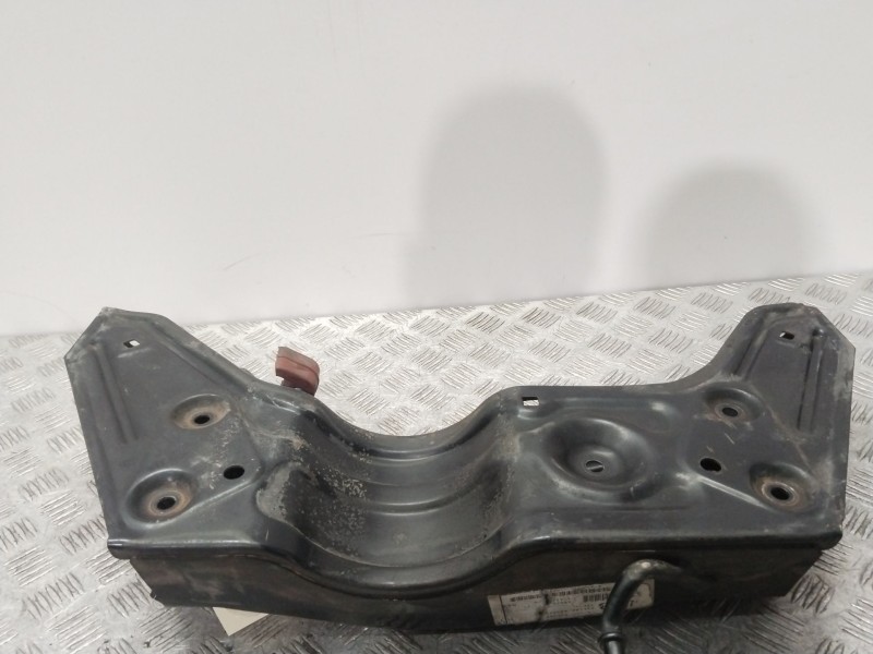 Recambio de puente delantero para seat ibiza iii (6l1) 2.0 referencia OEM IAM 6Q0199347D  