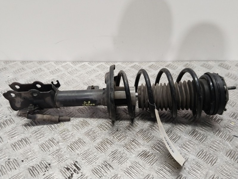 Recambio de amortiguador delantero izquierdo para ford fiesta (cb1) ghia referencia OEM IAM 8V5118045BF  