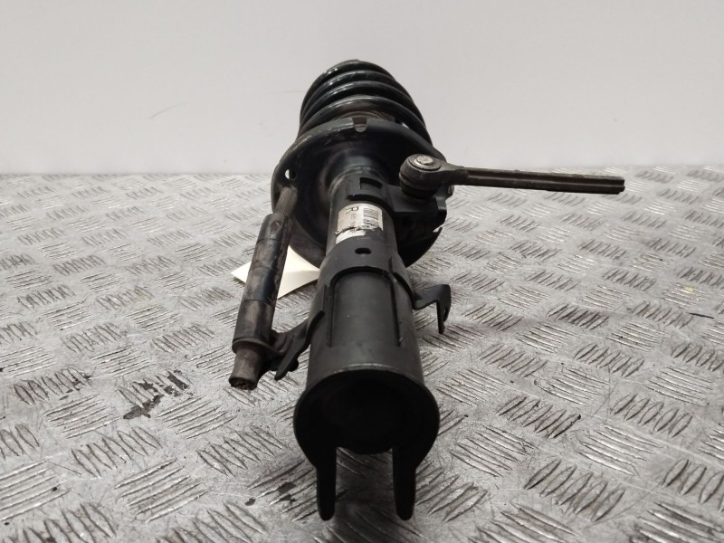 Recambio de amortiguador delantero izquierdo para ford fiesta (cb1) ghia referencia OEM IAM 8V5118045BF  