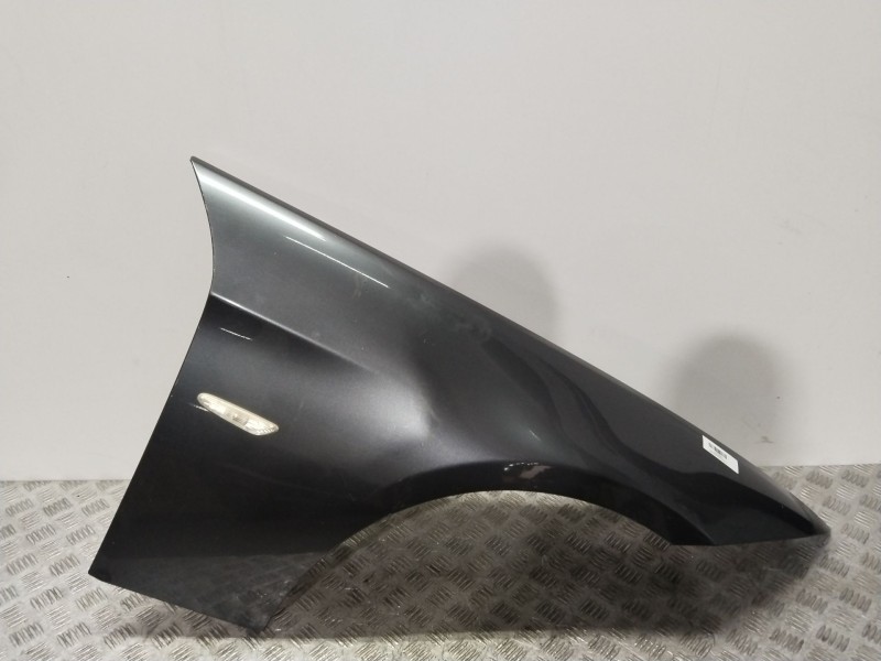 Recambio de aleta delantera derecha para bmw 3 touring (e91) 320 d referencia OEM IAM 41357135680  GRIS