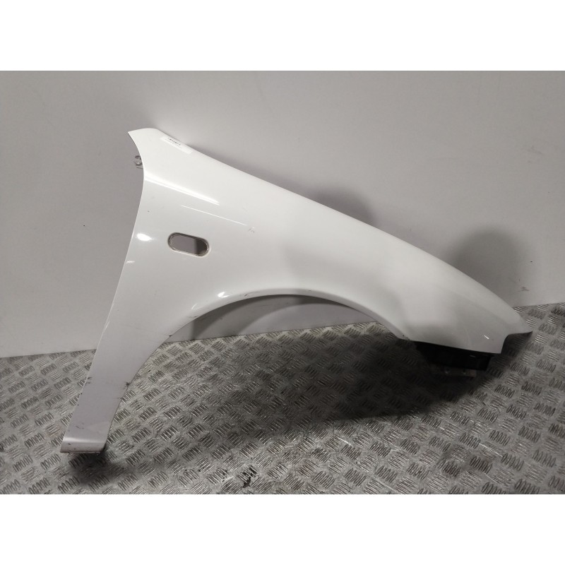 Recambio de aleta delantera derecha para seat leon (1m1) 1.6 16 v referencia OEM IAM 1M0821022  BLANCO